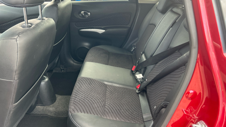 Nissan Note 1.5 dCi Tekna 5dr Diesel Hatchback